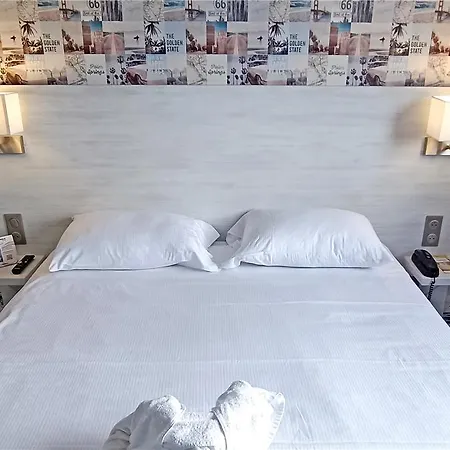 Og Access Iris Hotel *