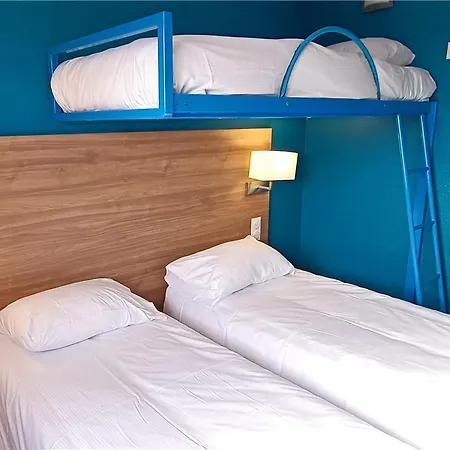 Og Access Iris Hotel