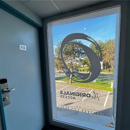 Og Access Iris Hotel *