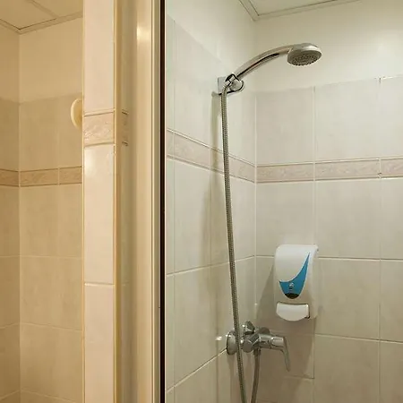 Og Access Iris Hotel *