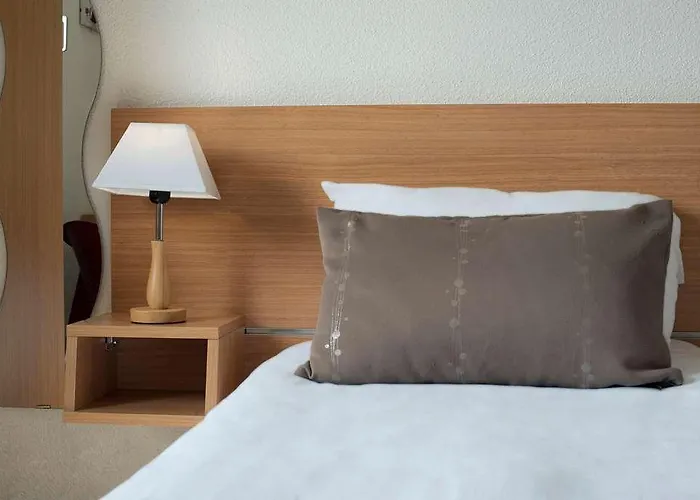 Og Access Iris Hotel